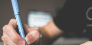 HOW TO PLAN AN ESSAY WRITING CONTEST