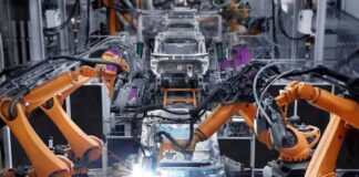 The Robotic Revolution: Transforming Manufacturing and Distribution robotic in manufacturing