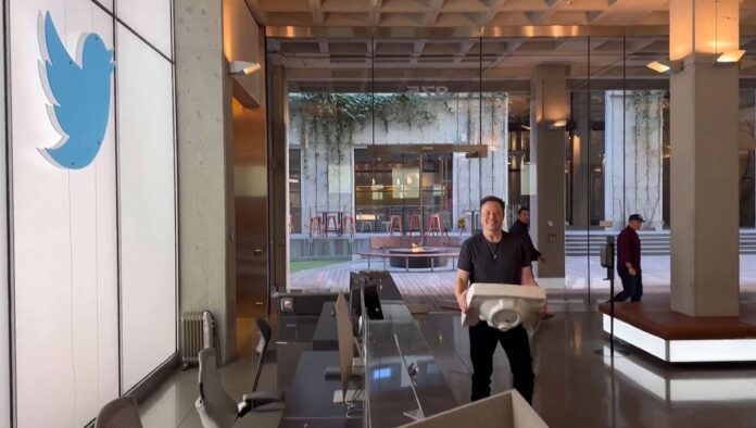elon musk in twitter office in silicon valley