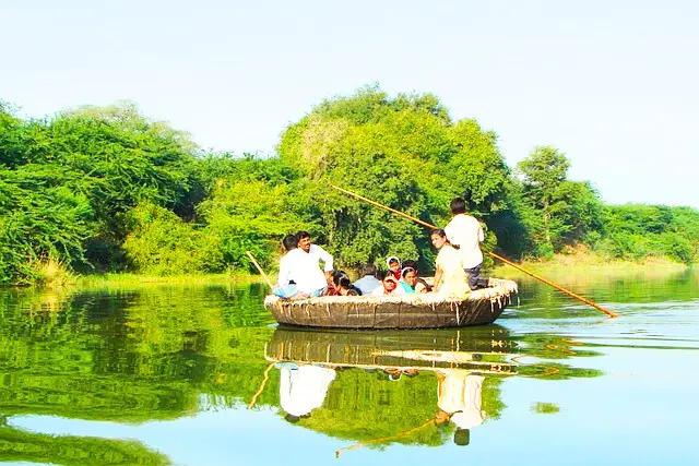 What are the vital benefits of planning a trip to Dandeli city trip to Dandeli city