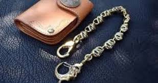 Upgrade Your Everyday Style with a Durable Wallet Chain Upgrade Your Everyday Style with a Durable Wallet Chain